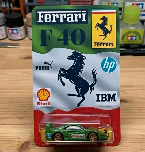 Hot wheels custom ferrari f40 - hot,
