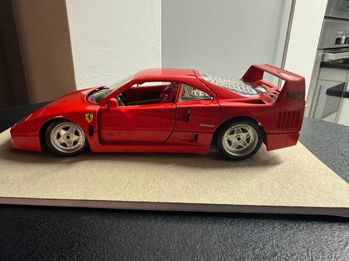 Bburago ferrari f40 rot - bburago, 1:18
