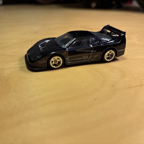 Hot wheels ferrari - hot,